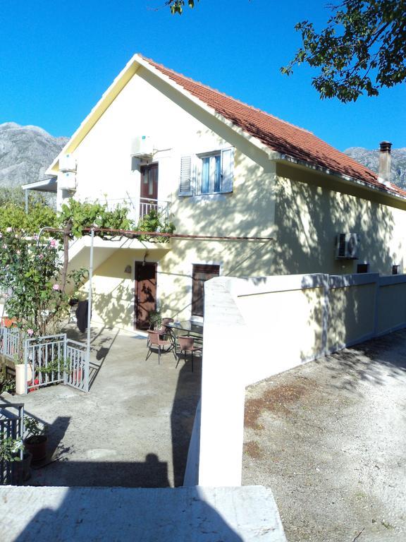 Guest House Pajovic Kotor Luaran gambar