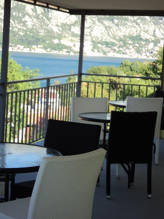 Guest House Pajovic Kotor Luaran gambar